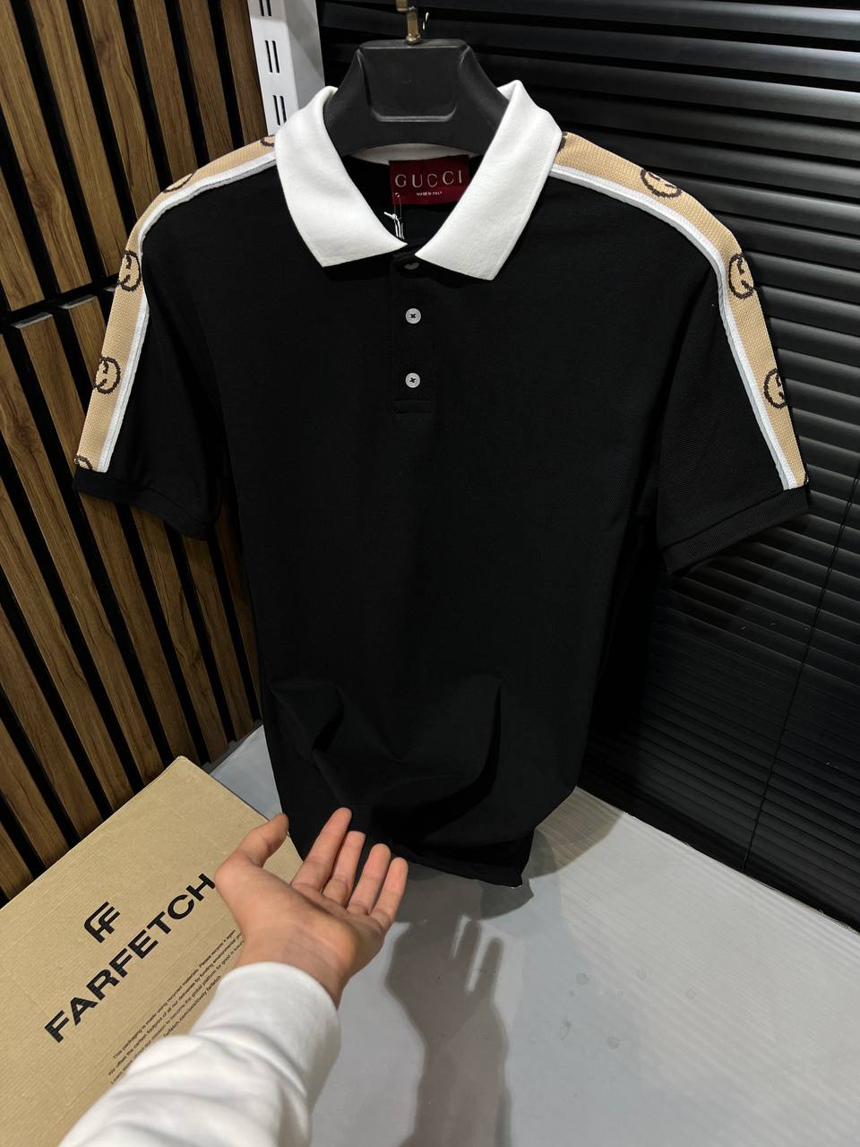 Gucci - 83990