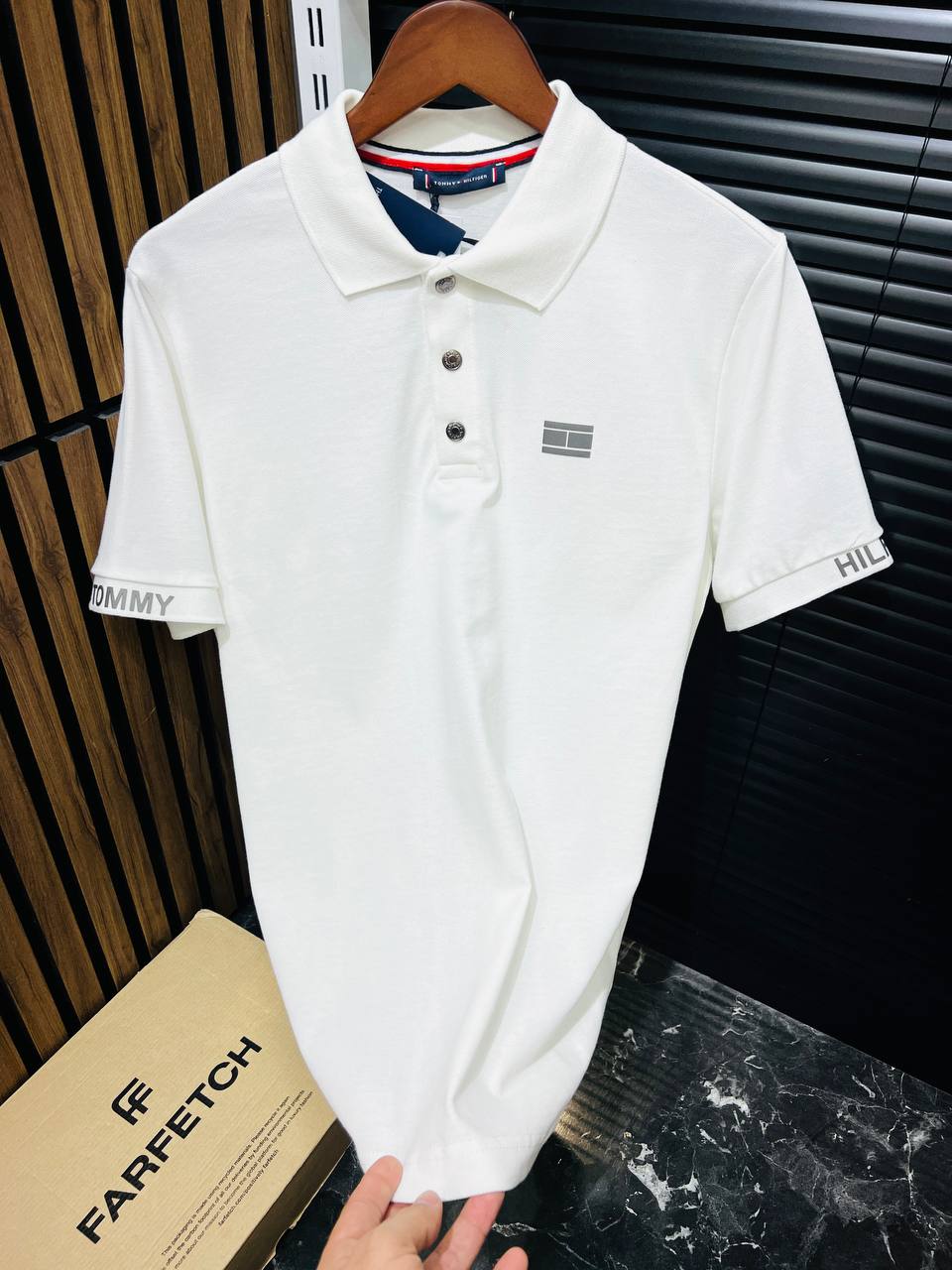 Tommy - 00702