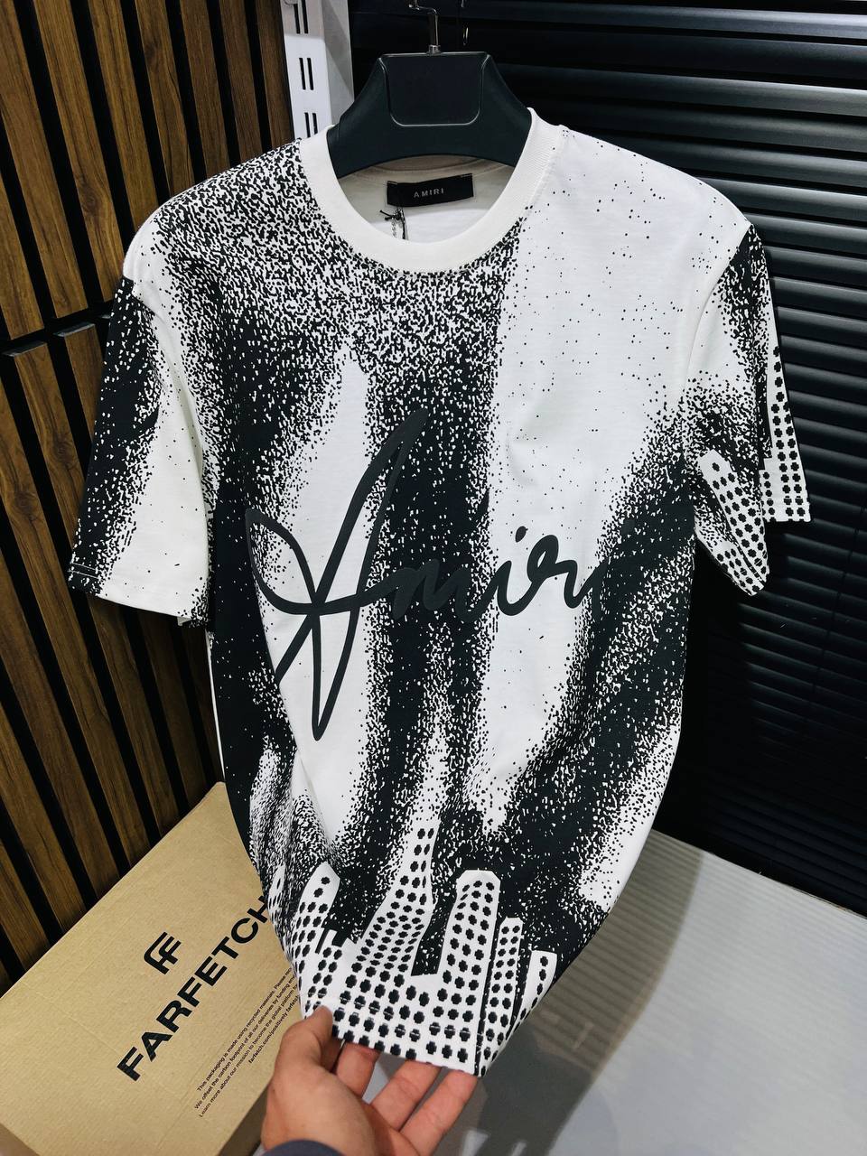Amiri - 84614